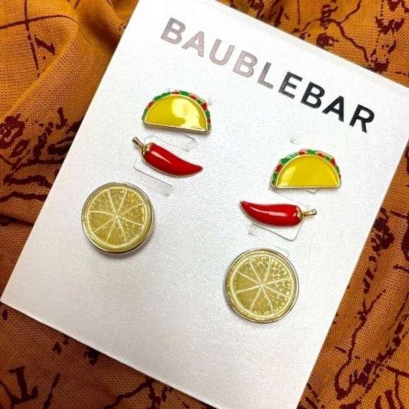 Brand New BaubleBar Set of 3 Pairs Cinco De Mayo Post Earrings Taco Chili Lime - Picture 5 of 13